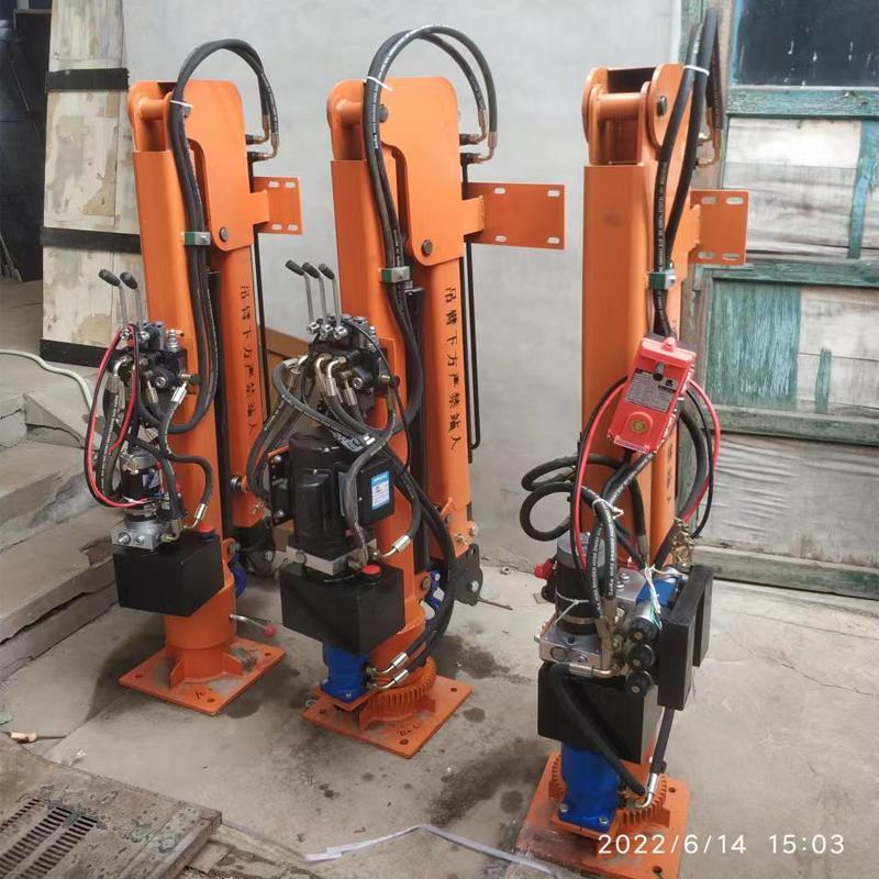 头城镇重汽蓝牌随车吊 3.2吨 国六动力强 液压驱动 农用自卸起重机